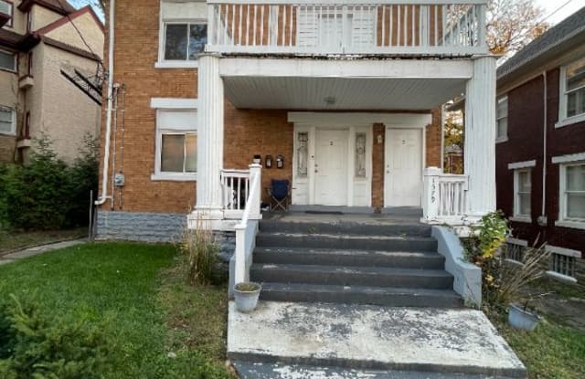 1579 Dixmont Ave 2 - 1579 Dixmont Avenue, Cincinnati, OH 45207