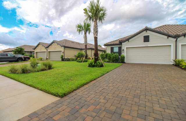 ***ESPLANADE BY THE ISLANDS***FURNISHED SEASONAL RENTAL***SEASONAL RETNAL***AMENITIES*** photos photos