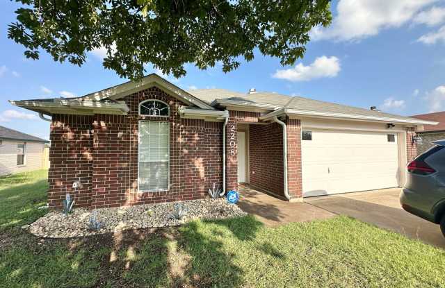 Viewable July 15th! Pets Accepted! photos photos