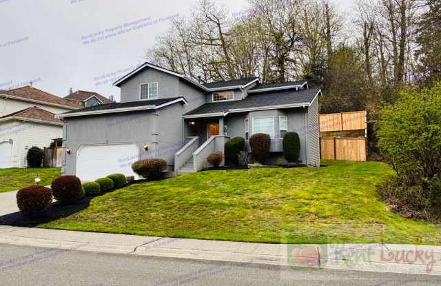 Remodeled  Stunning 5-Bedroom Home in Lovely Stonebrook Neighborhood w/Tons of Privacy!! photos photos