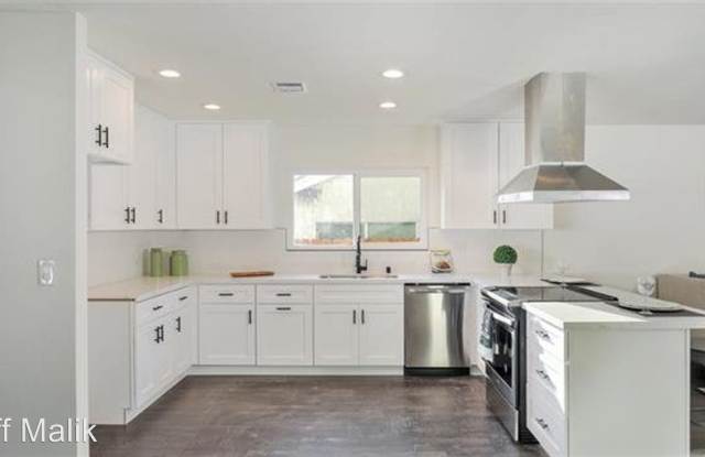 5460 Maisel Way Gallery 2