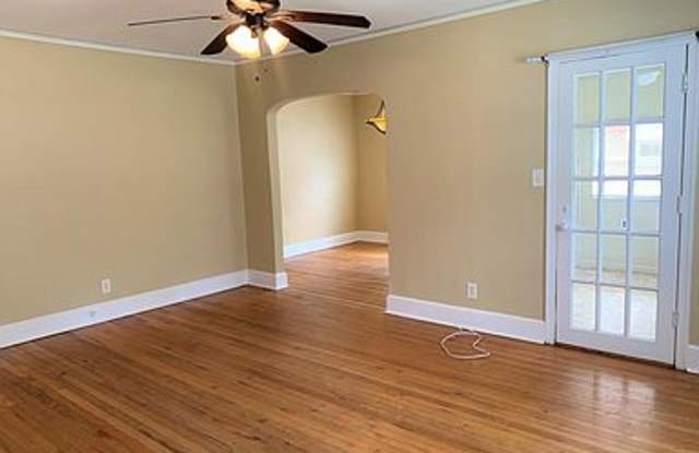 549 Lynnhaven Dr SW Gallery 2
