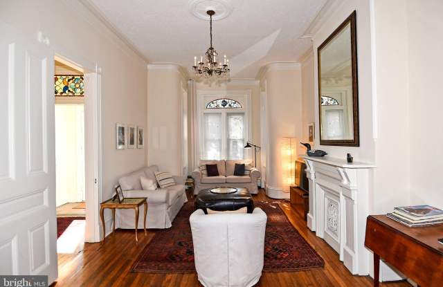 617 Q Street NW Gallery 4