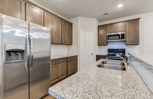 Pet Friendly_2 Bed 2 Bath Home For Lease photos photos