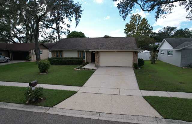 3 Bed - 2 Bath - Fenced Yard - Great Location photos photos