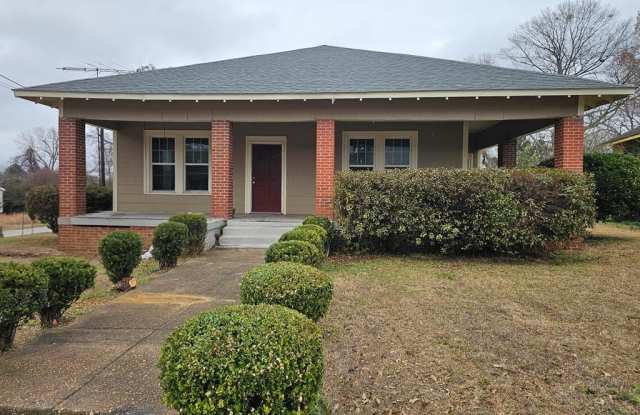 111 W Fairview photos photos