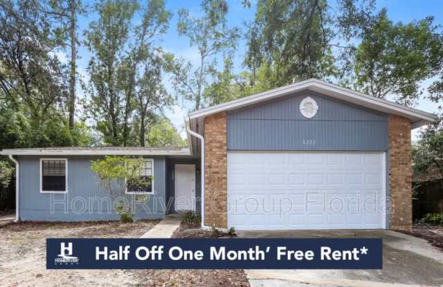 8222 Grampell Dr - 8222 Grampell Drive, Jacksonville, FL 32221