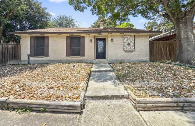 656 Fern Meadow Dr photos photos