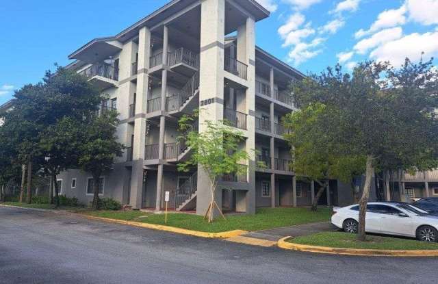 2801 RIVERSIDE Drive photos photos