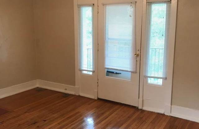 4343 Harrison St. Gallery 3