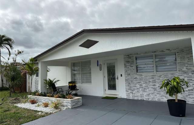 4531 SW 42nd  Terr, photos photos