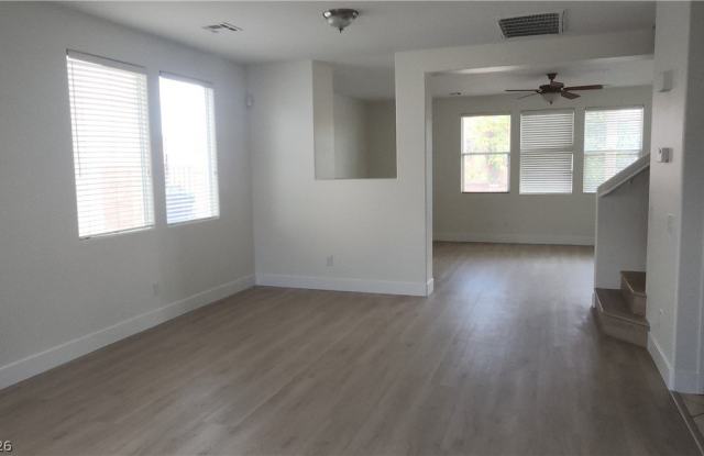468 LACABANA BEACH Drive Gallery 3