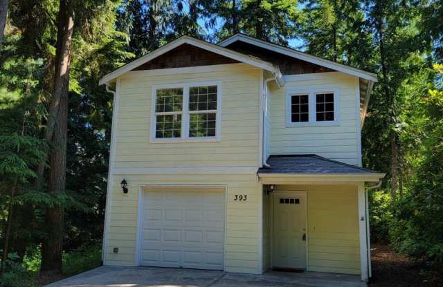 393 NW Commerce St. - 393 Northwest Commerce Street, Kitsap County, WA 98370