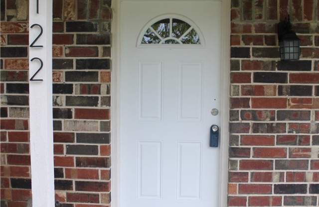 122 Southside Drive Gallery 2