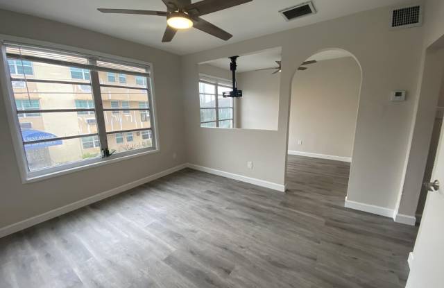301 S M Street unit: 5 photos photos
