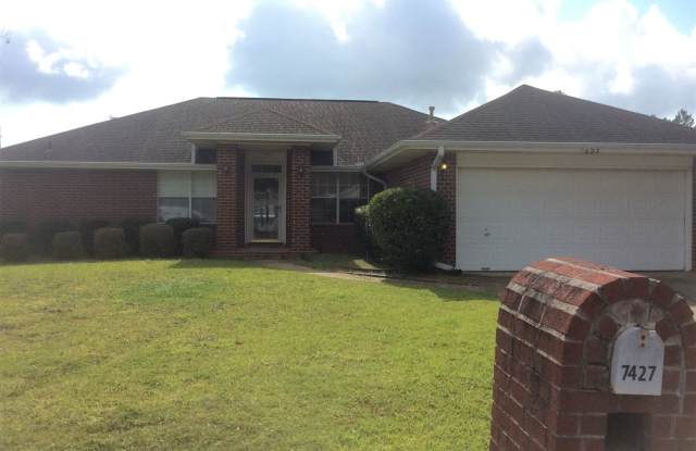 Beautiful 3Bed/2Bath Home Close to Correy Station photos photos