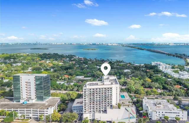 4250 Biscayne Blvd photos photos