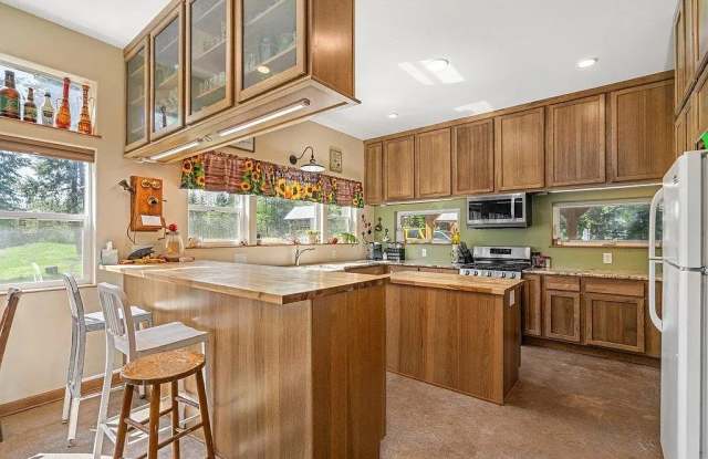 3261 C Lane Mountain Way Gallery 3