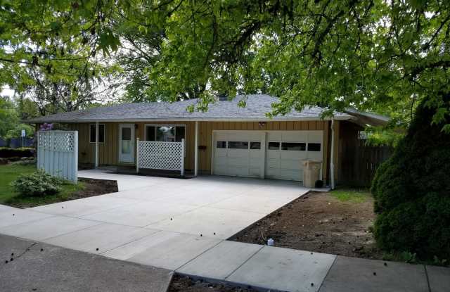 3 Bedroom Home - Great Location - Available Soon photos photos
