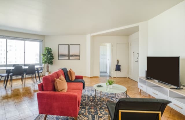 810 Gonzalez Dr - 810 Gonzalez Drive, San Francisco, CA 94132