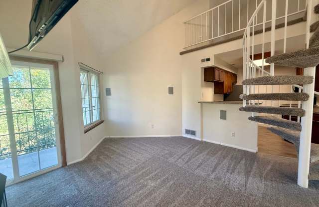 Charming 2-Bedroom Condo w/ Loft & 2 Balconies in Meadow Hills! Gallery 4