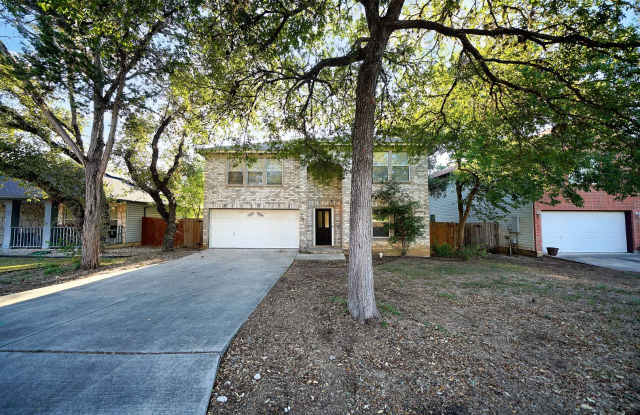 Beautiful Move-In Ready Home in Ashley Place, Schertz, TX - Realtor Commission: $350 Gallery 3