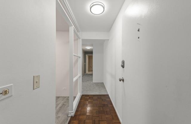 2640 Mitchell Drive Gallery 4