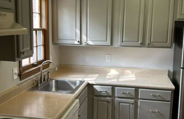 412 Anawanda Ave photos photos