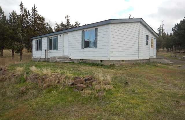 Manufactured Home on Large Lot with Mountain Views - Available Soon! photos photos
