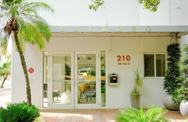 210 5TH AVENUE S photos photos