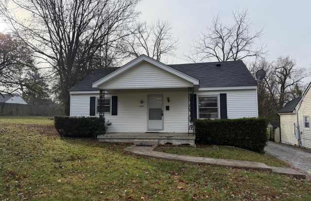 1308 Chestnut St - 1308 Chestnut Street, Shelbyville, KY 40065