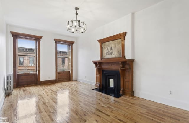 15 West 121st Street - 15 West 121st Street, New York City, NY 10027