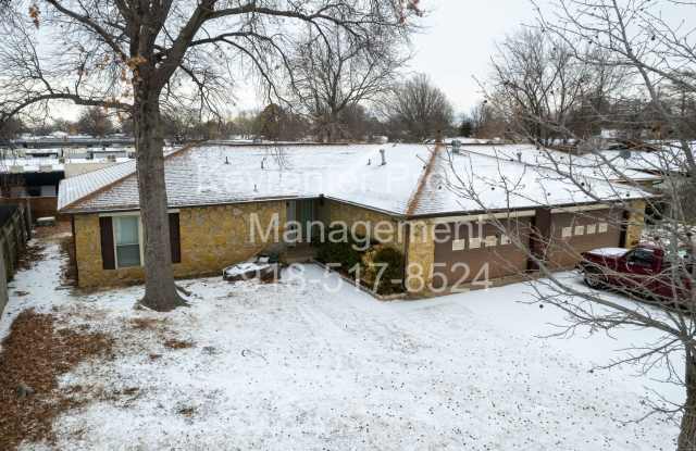 Gorgeous 3 Bed / 2 Bath! Coming soon! photos photos