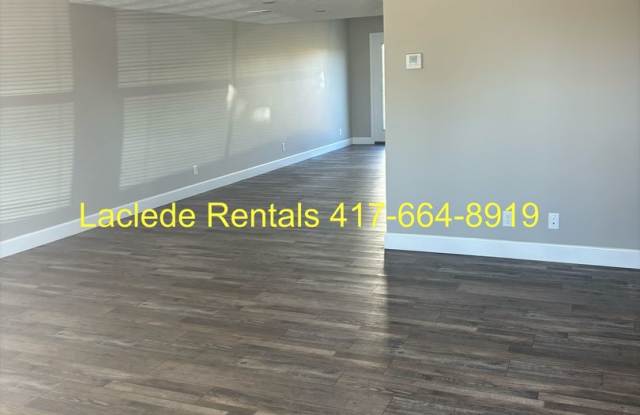 3 Bed 2.5 Bath townhome OCTOBER SPECIAL***** 1/2 DEPOSIT AND 1/2 FIRST MO RENT Gallery 4