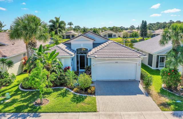 515 SW Indian Key Drive photos photos