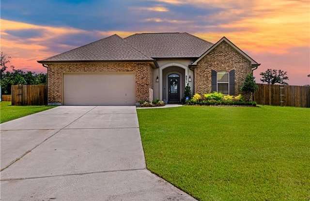 9571 W KERI Lane - 9571 West Keri Lane, Waggaman, LA 70094