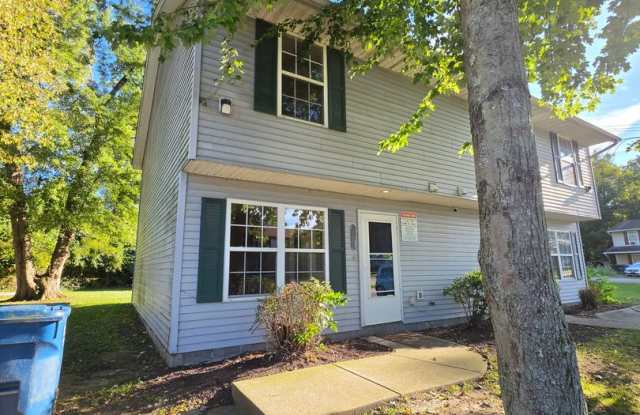 Kent-2 Bedroom 1.5 Bath Gallery 3