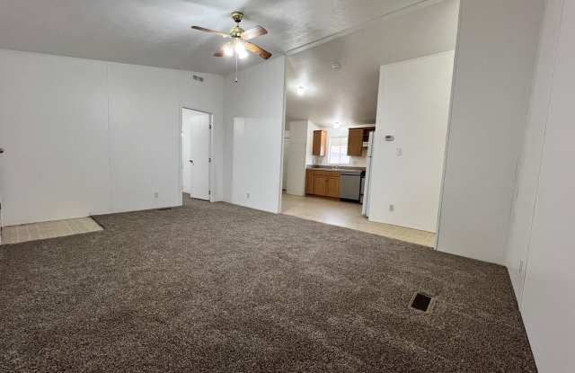 7826 E Juanita Avenue Gallery 3