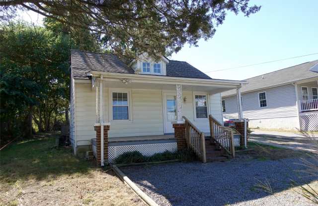 1651 Darbytown Rd - 1651 Darbytown Road, Montrose, VA 23231