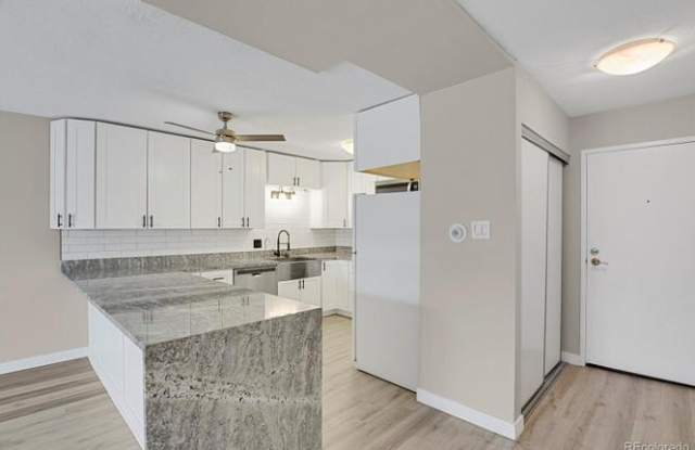 13618 E Bethany Pl Gallery 2