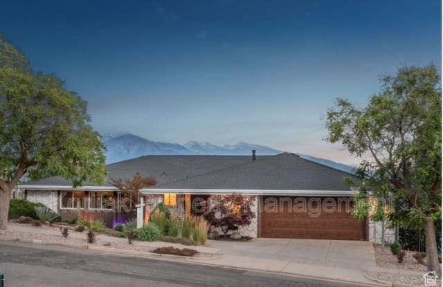 816 16th Av photos photos