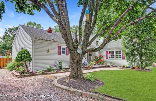 10 Wilbur Drive - 10 Wilbur Drive, Allentown, NJ 08501