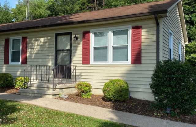 Nice Two Bedroom Apartment for Rent near BRCC photos photos