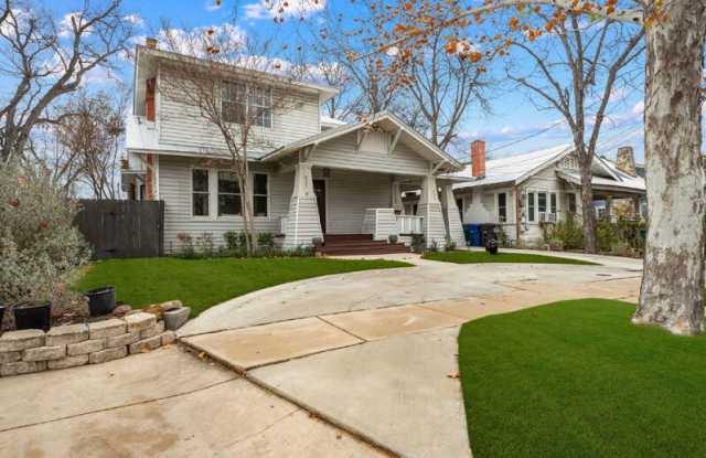 617 East Park Avenue photos photos