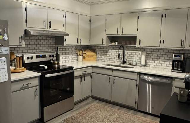 3636 Castle Rock Way Gallery 3
