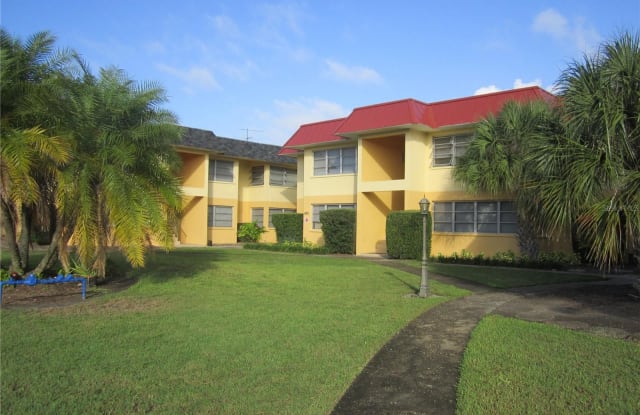 5831 8TH AVENUE N - 5831 8th Avenue North, St. Petersburg, FL 33710