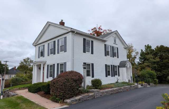 123 Elm Street Gallery 1
