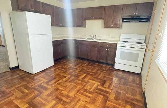 9000 West Carmen Avenue - 2 photos photos 9000 West Carmen Avenue - 2 photos photos