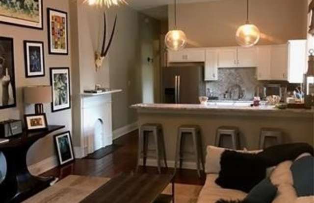 1124 ALINE Street Gallery 3