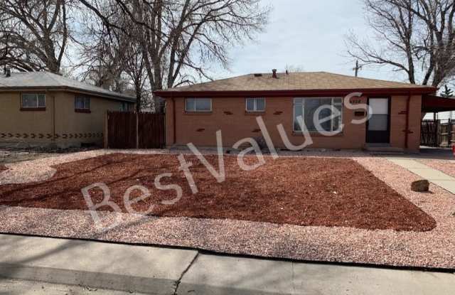 14038 E 28th Ave - 14038 East 28th Avenue, Aurora, CO 80011